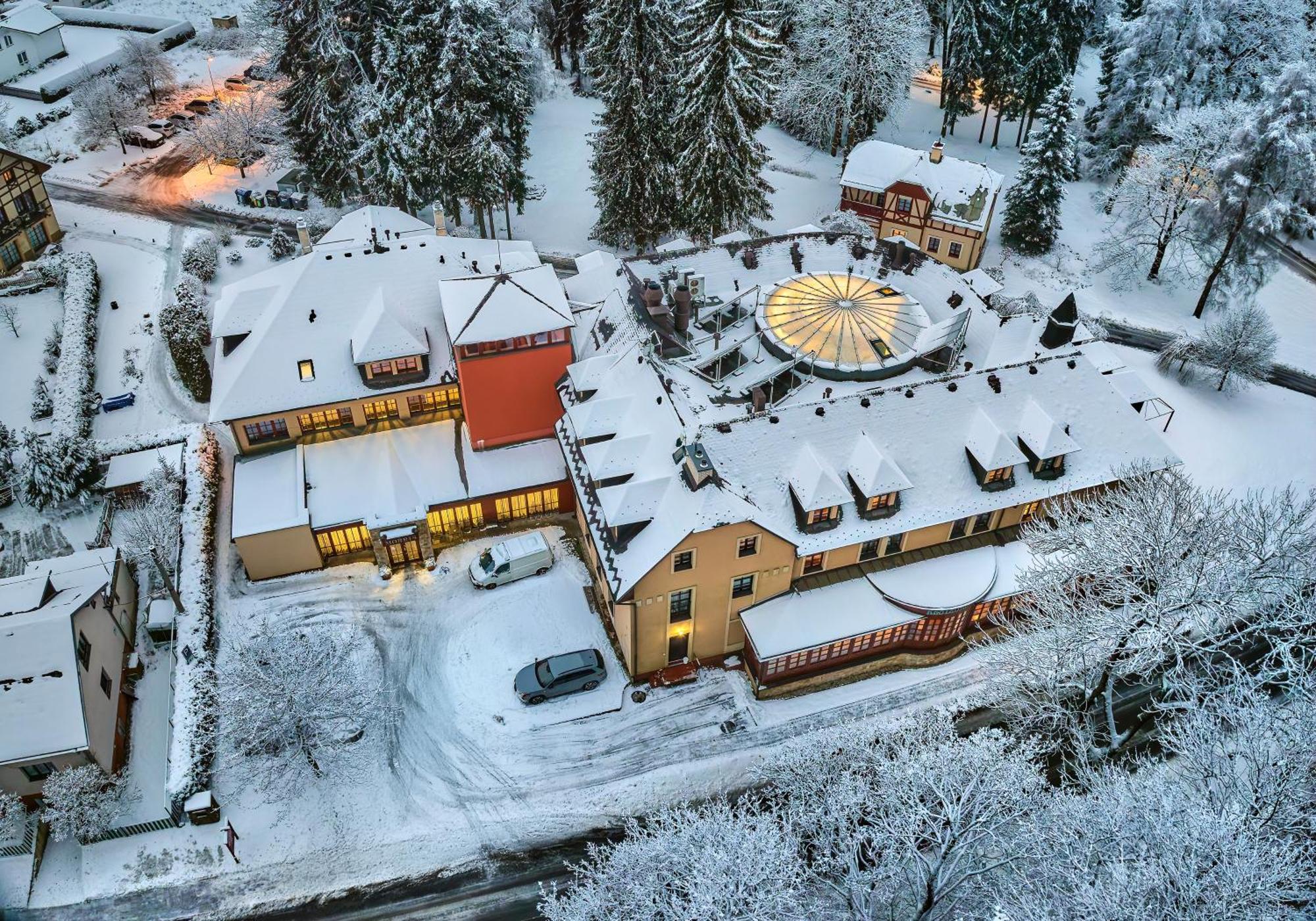 Hotel Morris Relax & Wellness Marianske Lazne Exterior photo
